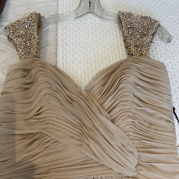 Franscara evening gown - Picture 7 of 9